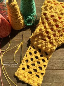 Honey Buzzzz Scarf. Honeycomb and honeycomb trellis stitches