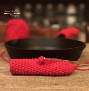 Skillet and crochet handle covers