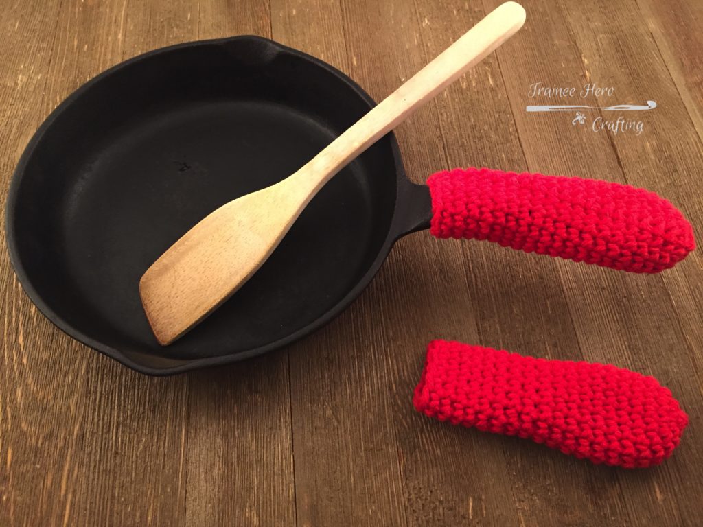 Crochet Handle Covers for Skillets: Free crochet pattern - Trainee Hero  Creative Life