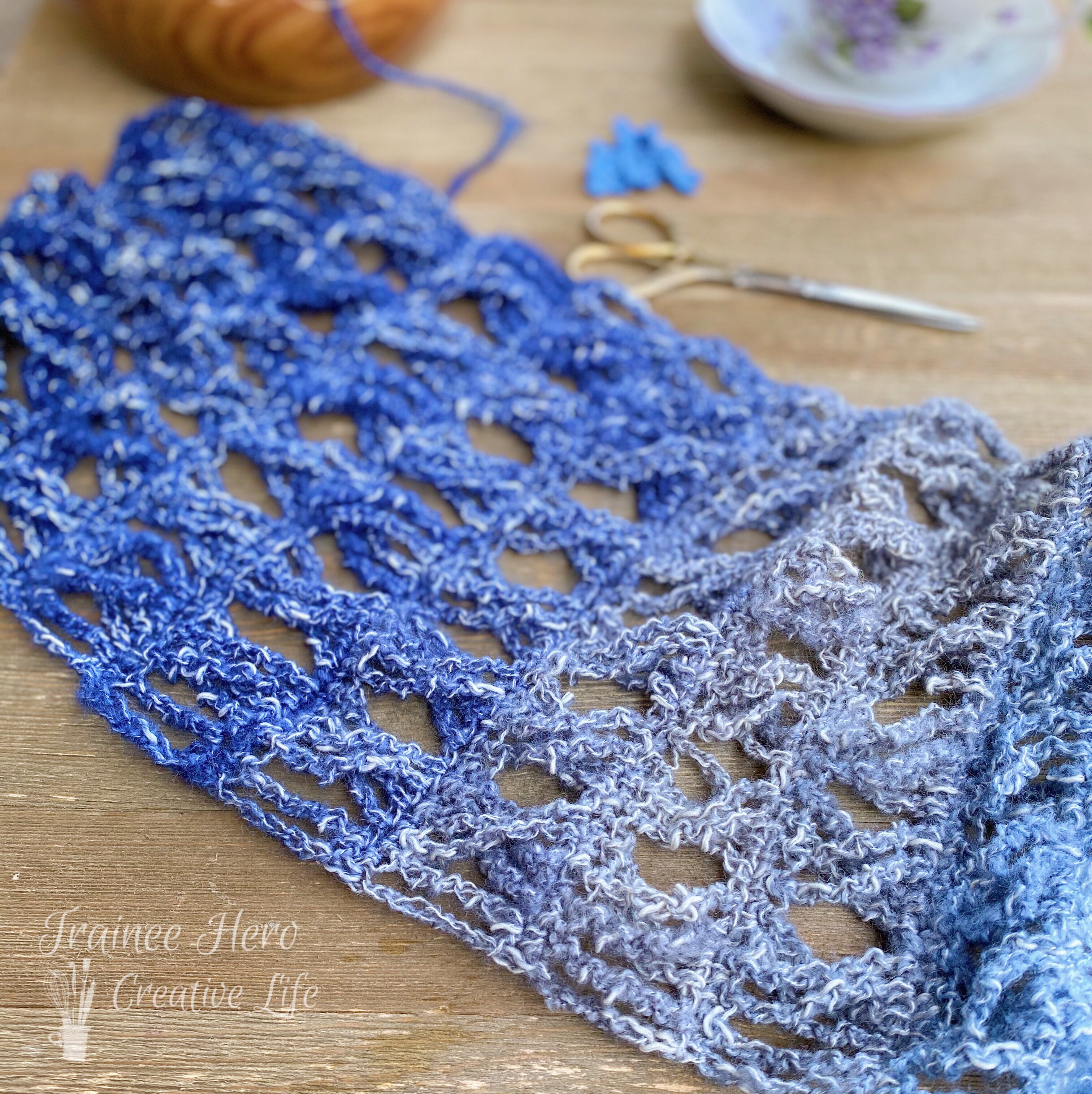 Stitch pattern of the convertible crochet scarf.